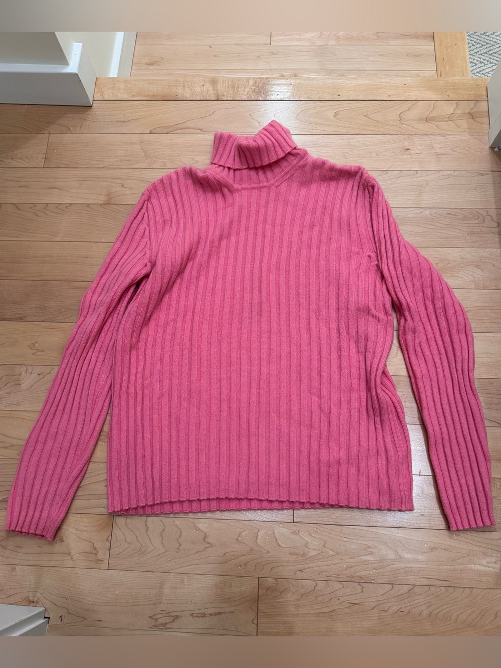 Cashmere Pink Turtleneck Escada Sweater